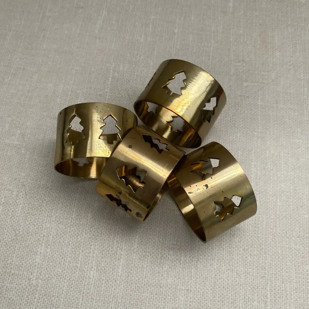 Vintage‎ Brass Laser Cut Christmas Tree Cut Out Napkin Rings Set of 4 Holiday